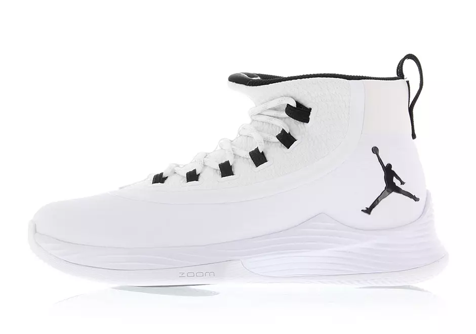 Jordan Ultra Fly 2 Цагаан хар 897998-111