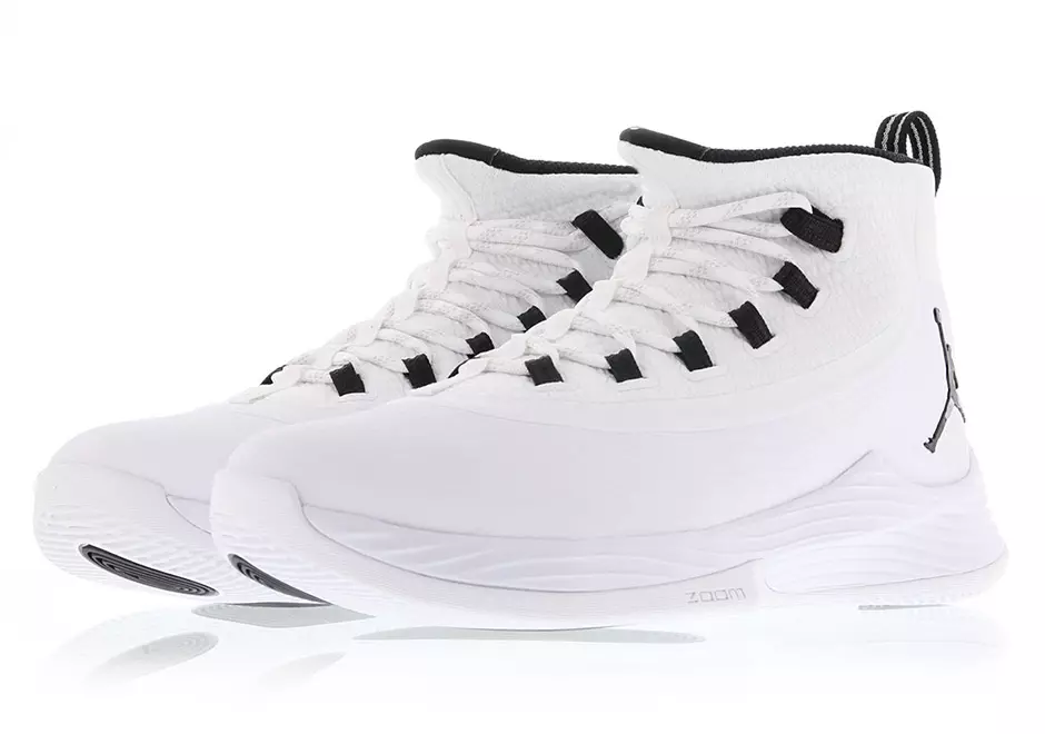 Jordan Ultra Fly 2 White Black 897998-111