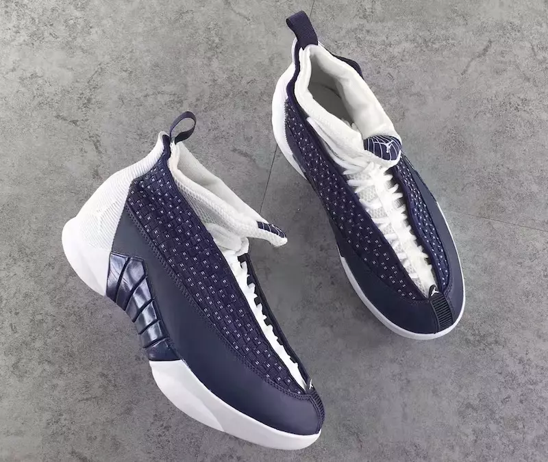 Air Jordan 15 Обсидиан 881429-400