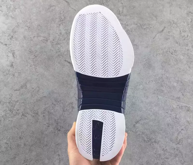 Air Jordan 15 Obsidian 881429-400