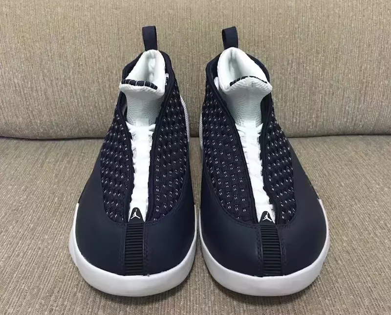 Кроссовки Air Jordan 15 Retro Obsidian White на каблуке