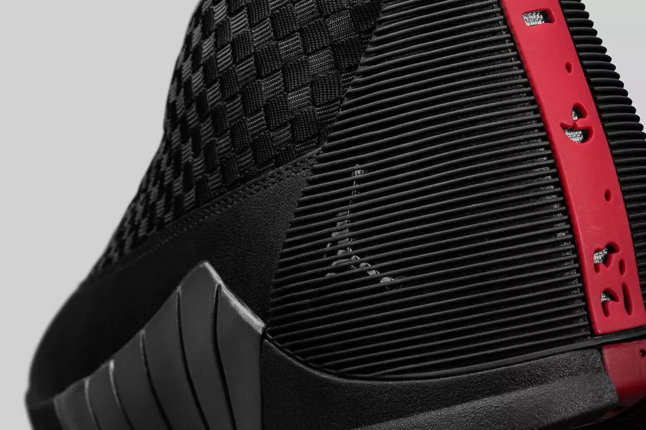 Tacco Air Jordan 15 OG Nero Rosso