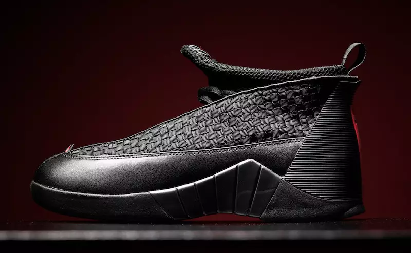 Air Jordan 15 OG Stealth Ħu Titjira