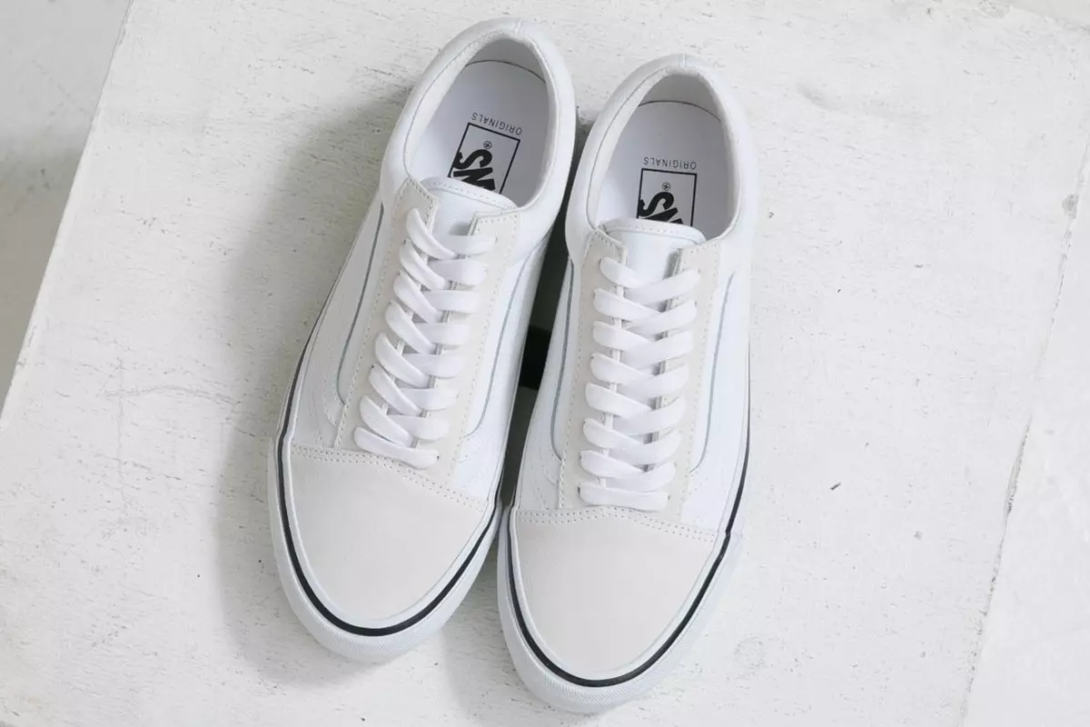 CDG Vans Old Skool White ဖြန့်ချိသည့်ရက်စွဲ