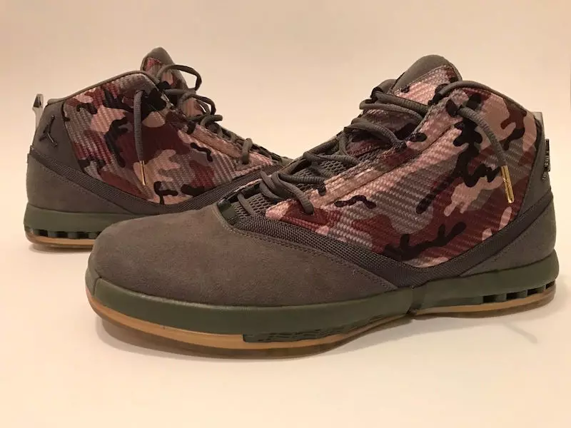 Air Jordan 16 veterānu diena Camo PE