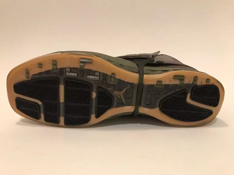 Air Jordan 16 Día de los Veteranos Camo PE