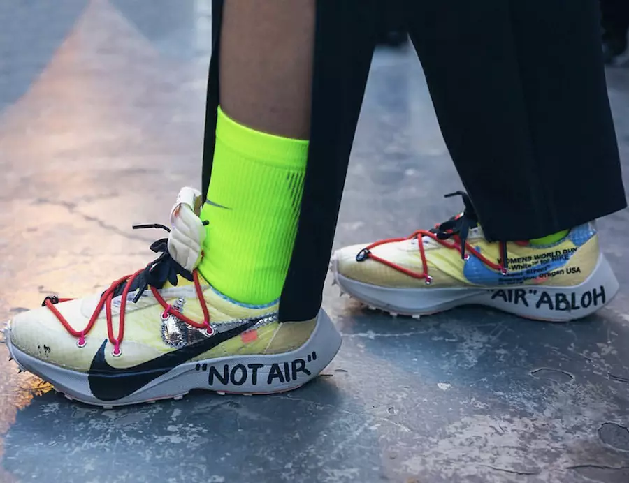 Off-White Nike Track and Field հավաքածու