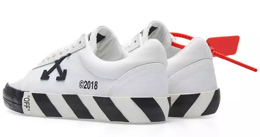 Off-White Low Top Sneaker