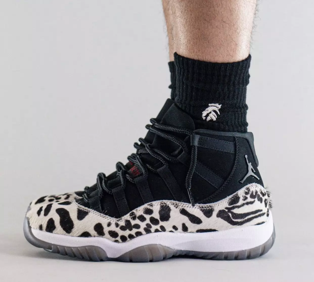 Air Jordan 11 Animal Instinct AR0715-010 Releasedatum op de voeten