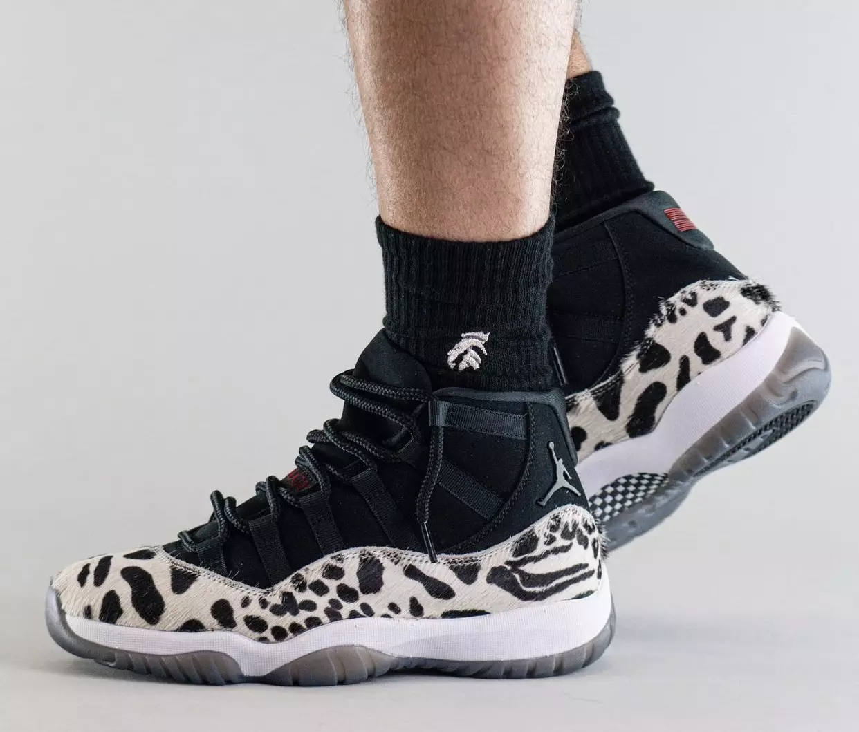 Air Jordan 11 Animal Instinct AR0715-010 väljalaskekuupäev jalgadel