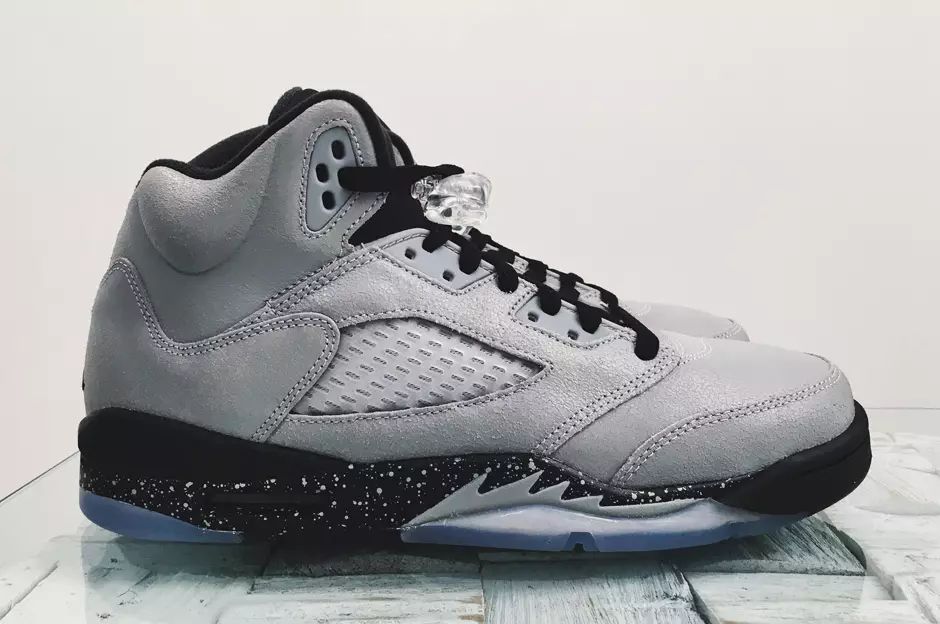 Air Jordan 5 Wolf Gray Black