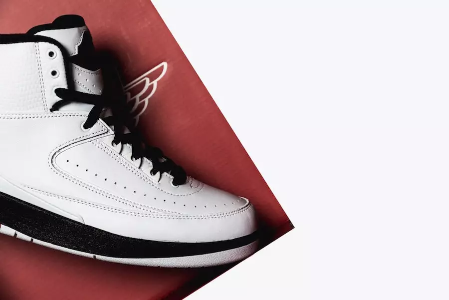 Converse x Air Jordan ဂိမ်း Pack ၏အချစ်